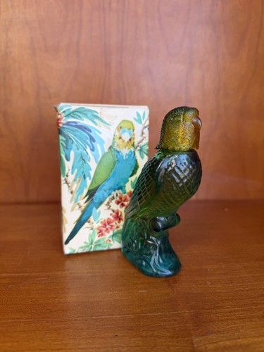 Vintage avon island parakeet - island,