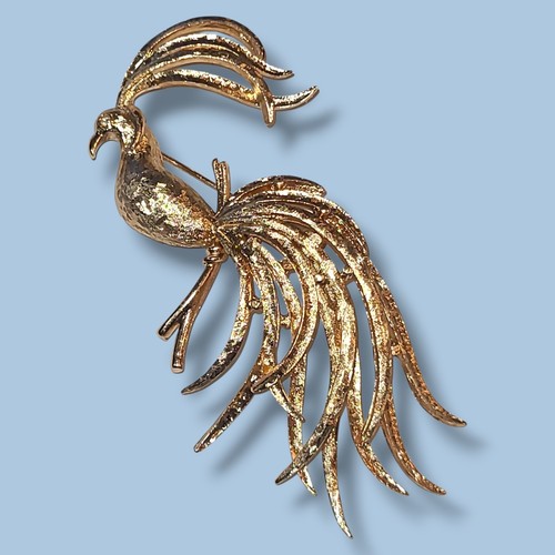 Vintage avon 1969 gold - vintage,